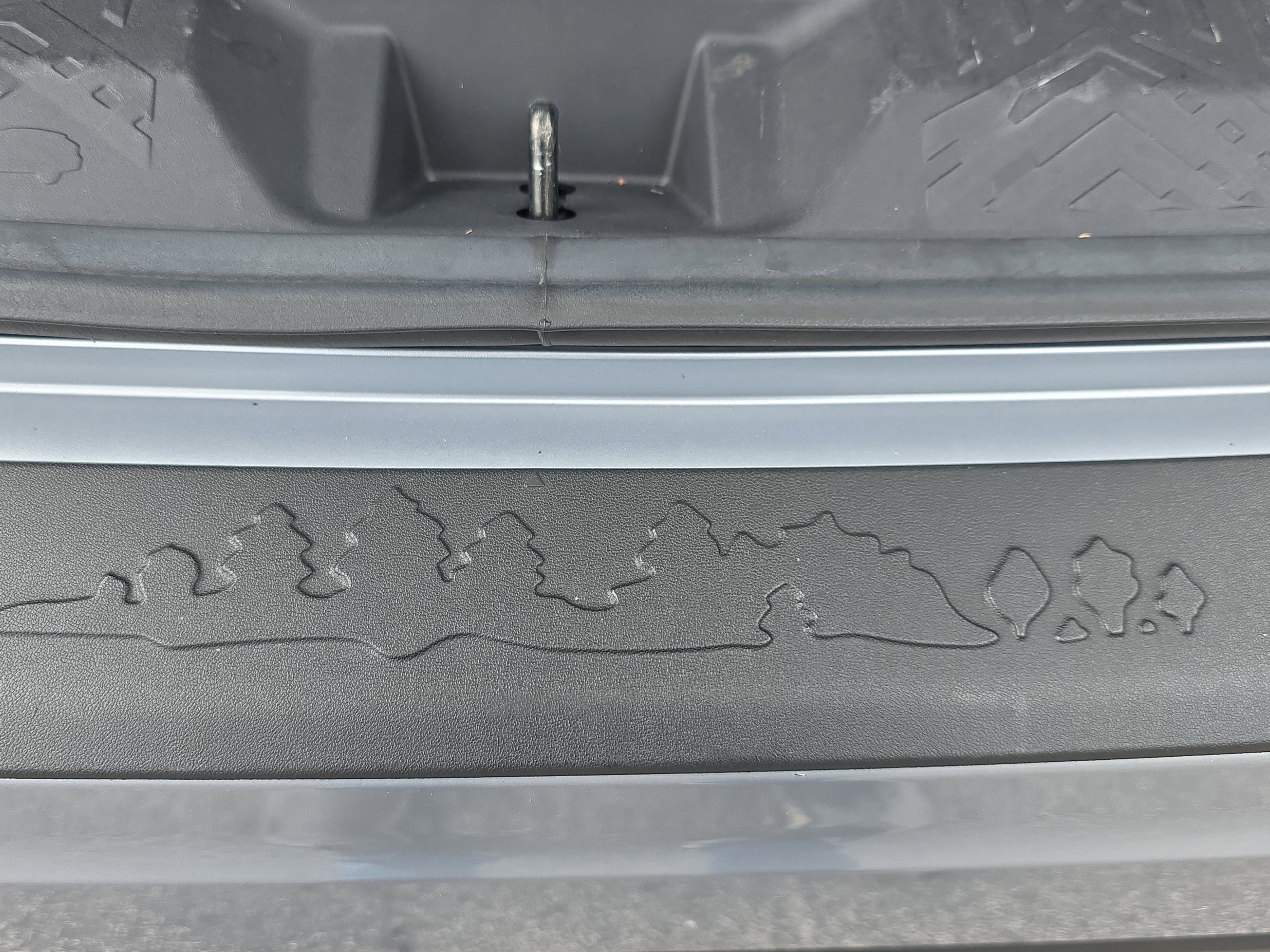 Used 2024 Subaru Crosstrek 2.0i Premium image 12