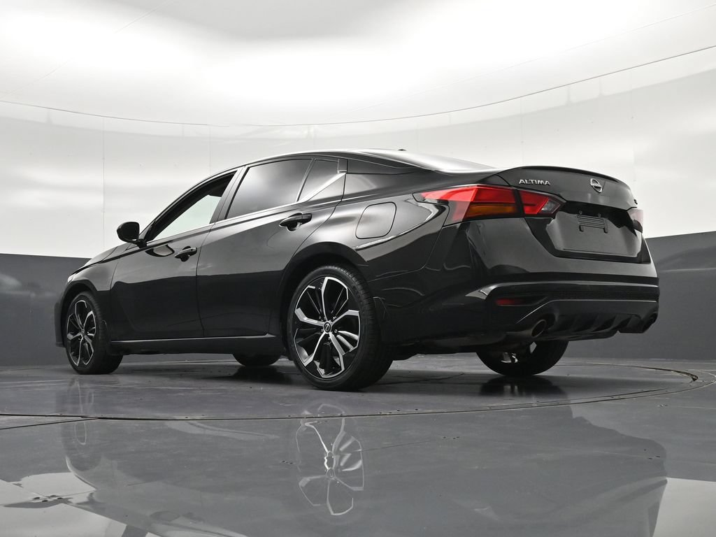Used 2024 Nissan Altima 2.5 SR FWD image 27