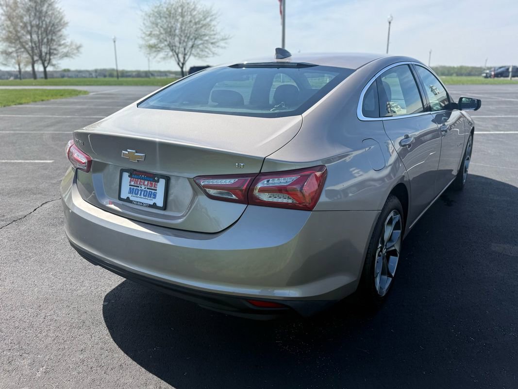 Used 2022 Chevrolet Malibu LT image 4