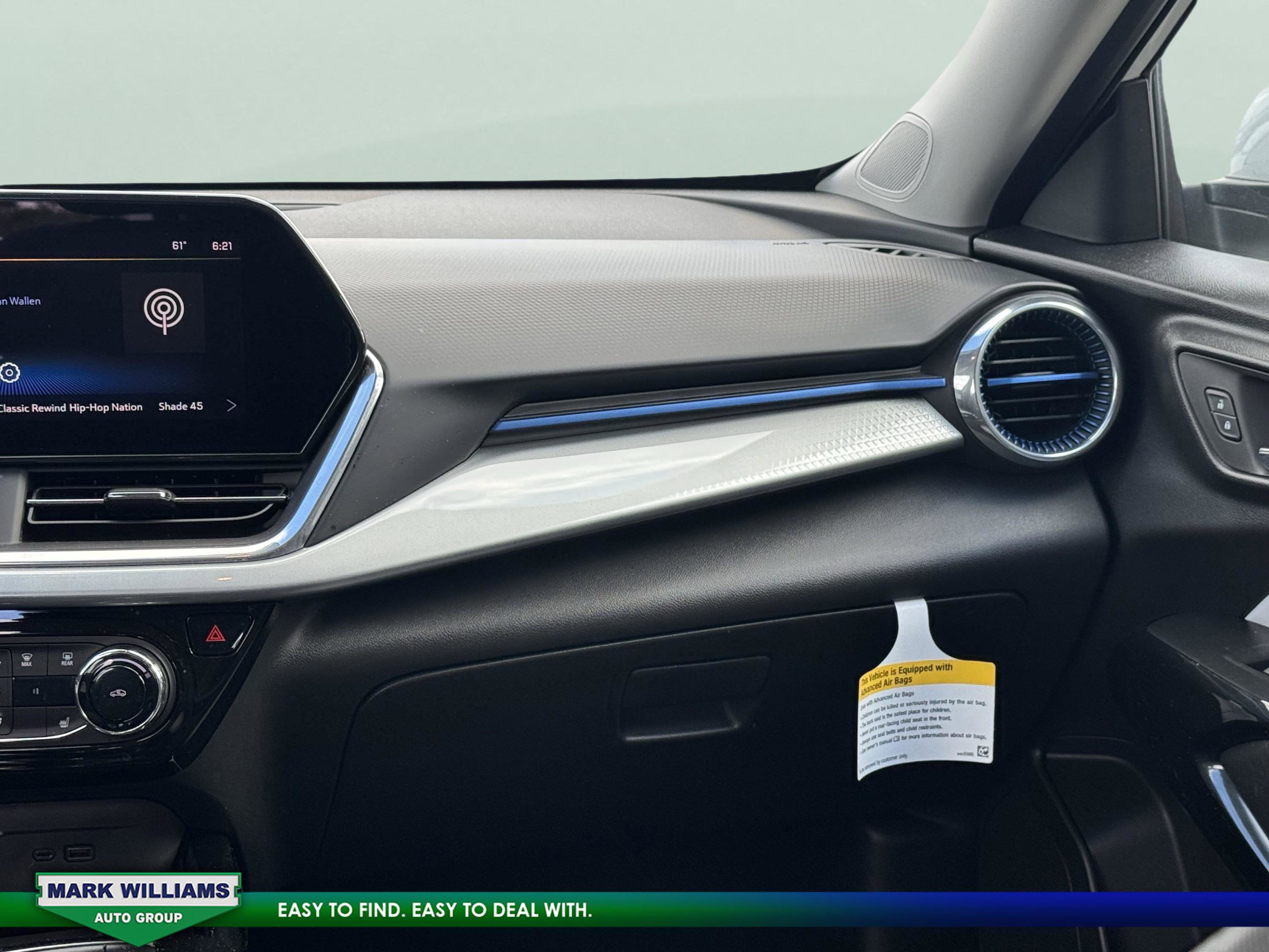 Used 2024 Chevrolet Trax LT w/ Driver Confidence Package image 15