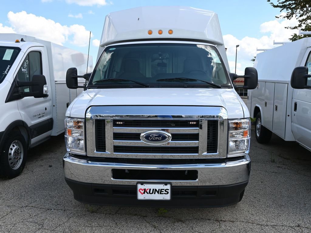 New 2025 Ford E-350 and Econoline 350 Super Duty w/ Power Equipment Group image 8