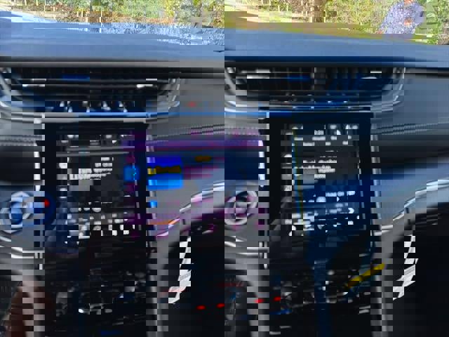 New 2025 Jeep Grand Cherokee Altitude image 33