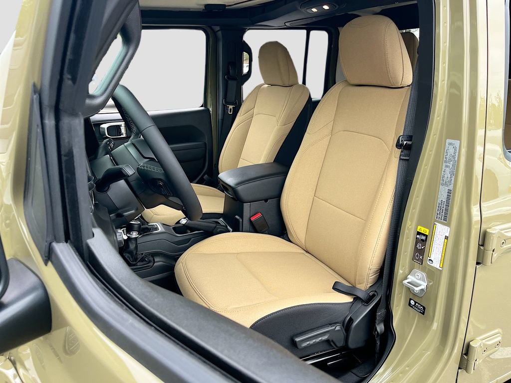 New 2026 Jeep Gladiator Willys AWD/4WD image 19