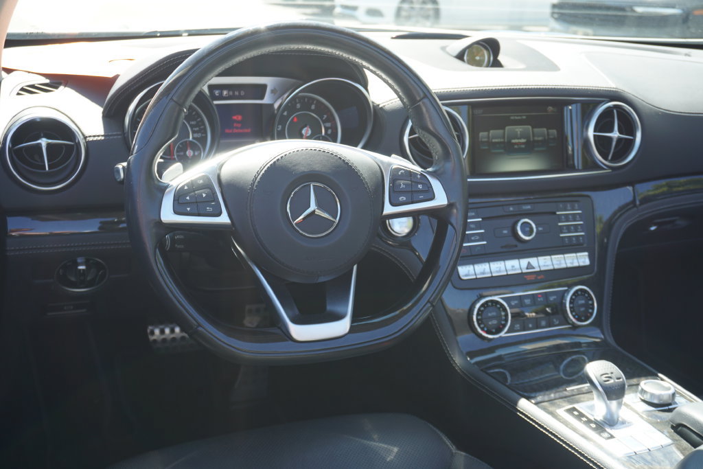 Used 2017 Mercedes-Benz SL 450 image 29