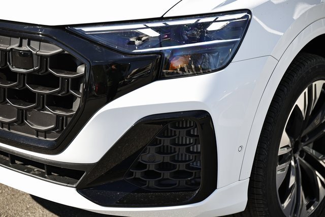 New 2026 Audi Q8 Premium Plus image 10