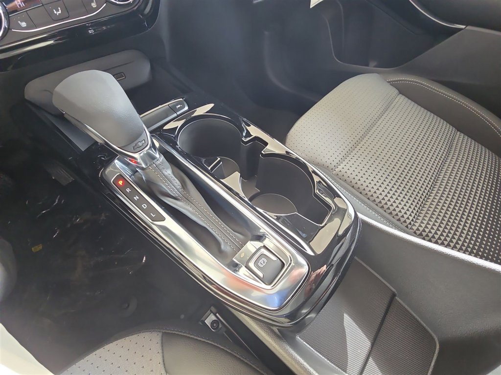 New 2025 Chevrolet Trax LT w/ LT Convenience Package image 15