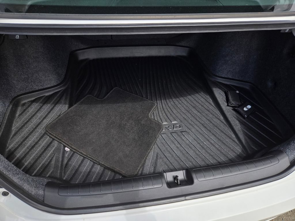 Used 2021 Honda Accord EX-L image 33