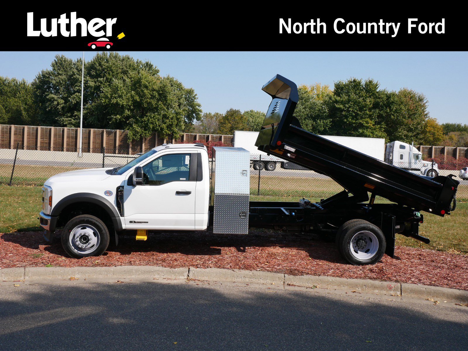 New 2024 Ford F450 XL image 4