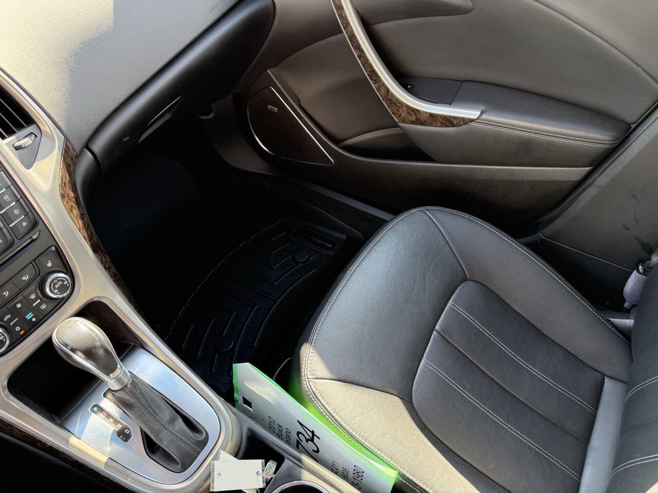 Used 2012 Buick Verano Leather FWD image 22