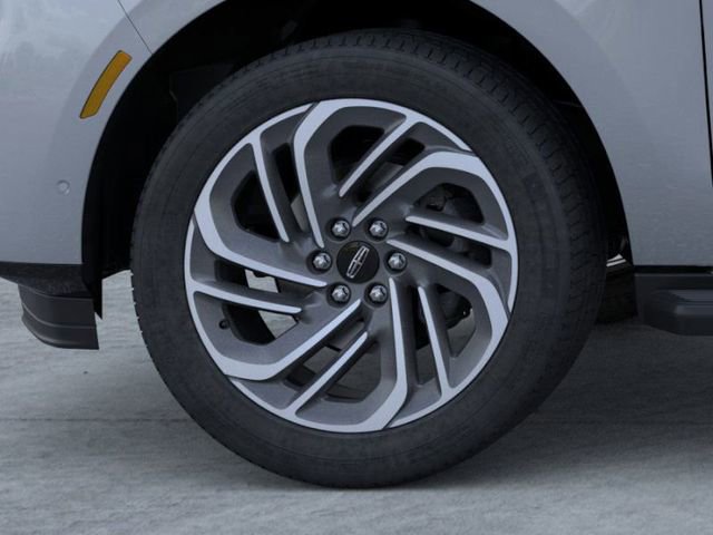 New 2026 Lincoln Navigator Premiere image 19