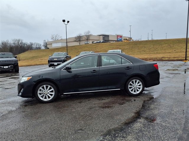 Used 2012 Toyota Camry XLE image 24