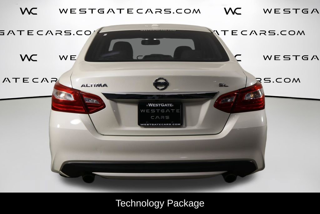 Used 2017 Nissan Altima 2.5 SL w/ Technology Package image 4