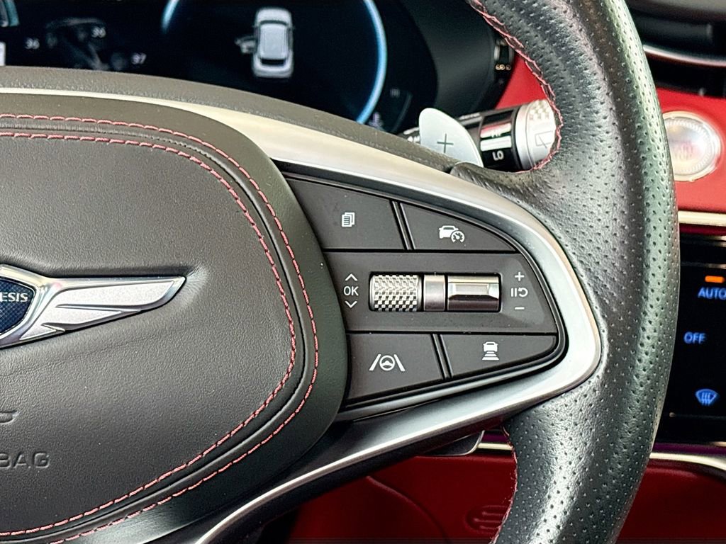 Used 2023 Genesis GV70 2.5T w/ Sport Prestige Package image 12