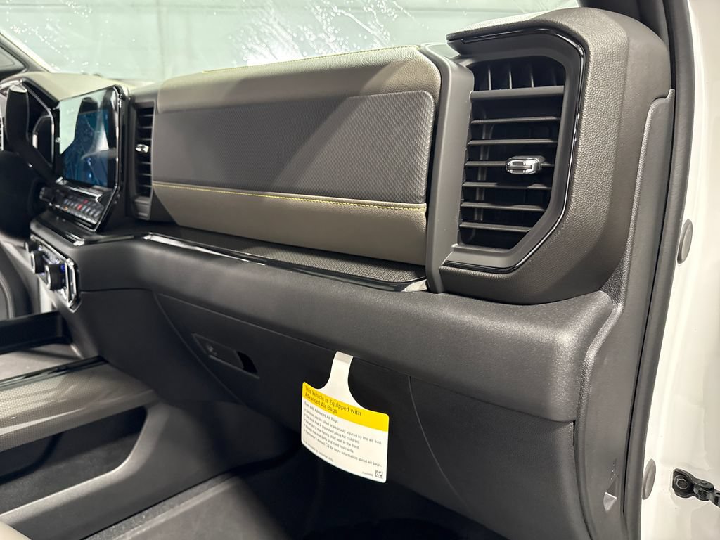 New 2026 Chevrolet Silverado 2500 ZR2 AWD/4WD image 38