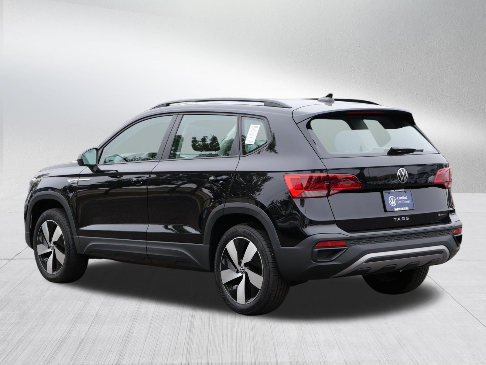 Certified 2024 Volkswagen Taos S AWD/4WD image 5