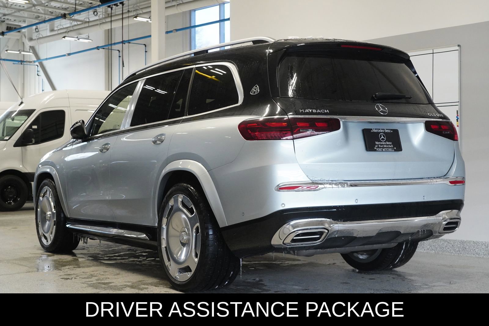 New 2026 Mercedes-Benz Maybach GLS 600 4MATIC image 6