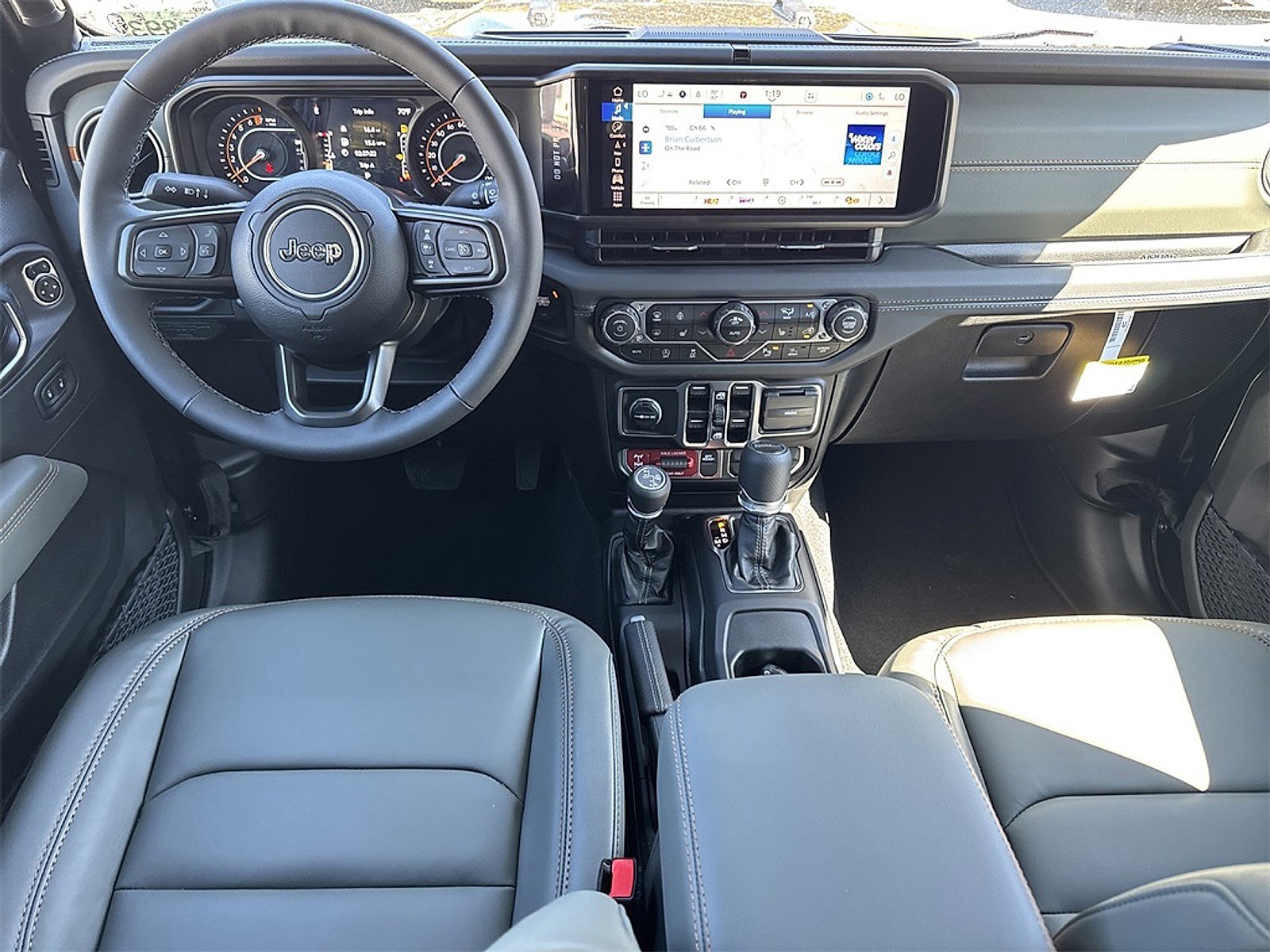 New 2025 Jeep Gladiator Mojave AWD/4WD image 5