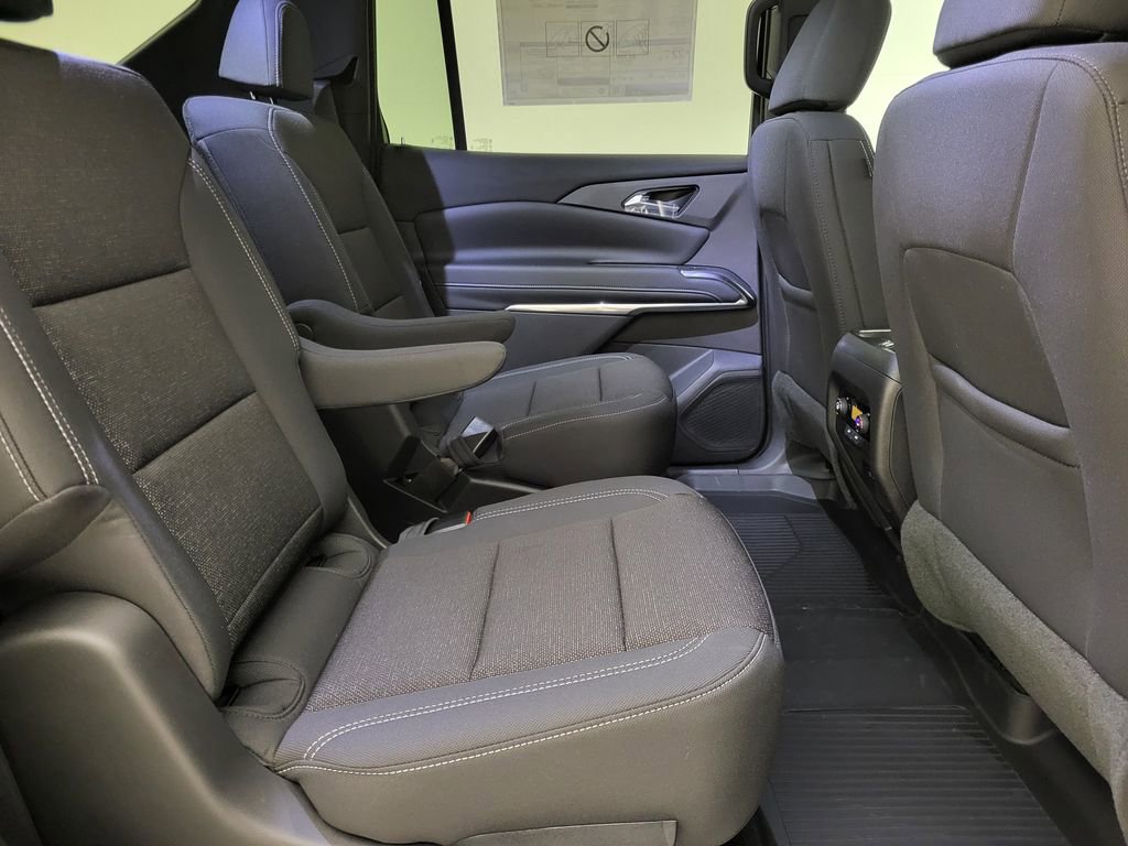 New 2026 Chevrolet Traverse LT w/ Driver Confidence Package image 36