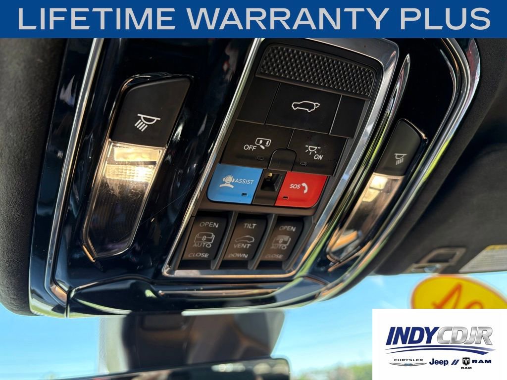 Certified 2024 Jeep Grand Cherokee Summit AWD/4WD image 18