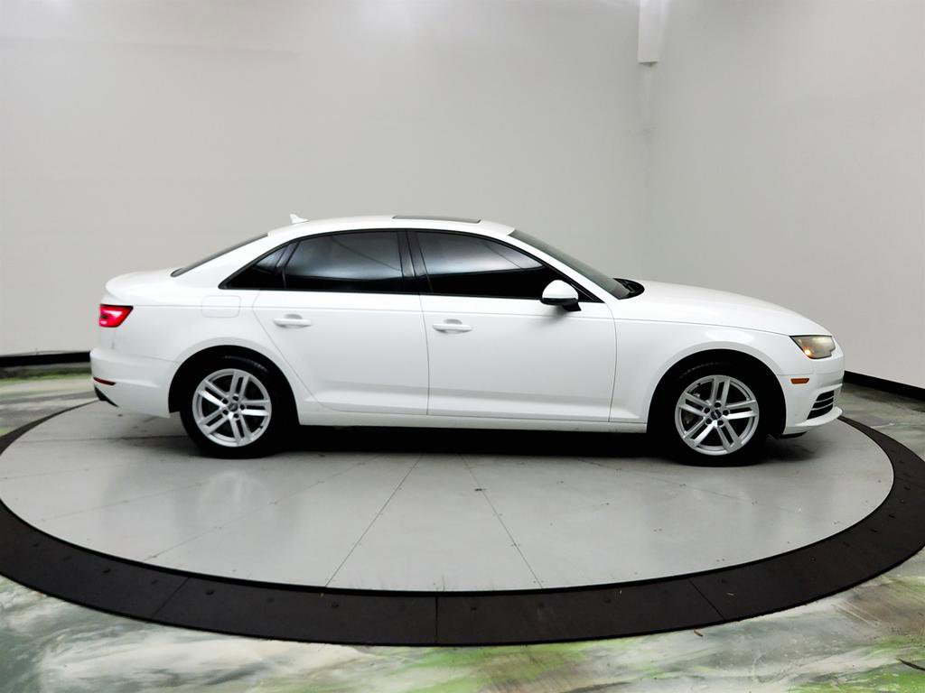 Used 2017 Audi A4 2.0T Premium image 4