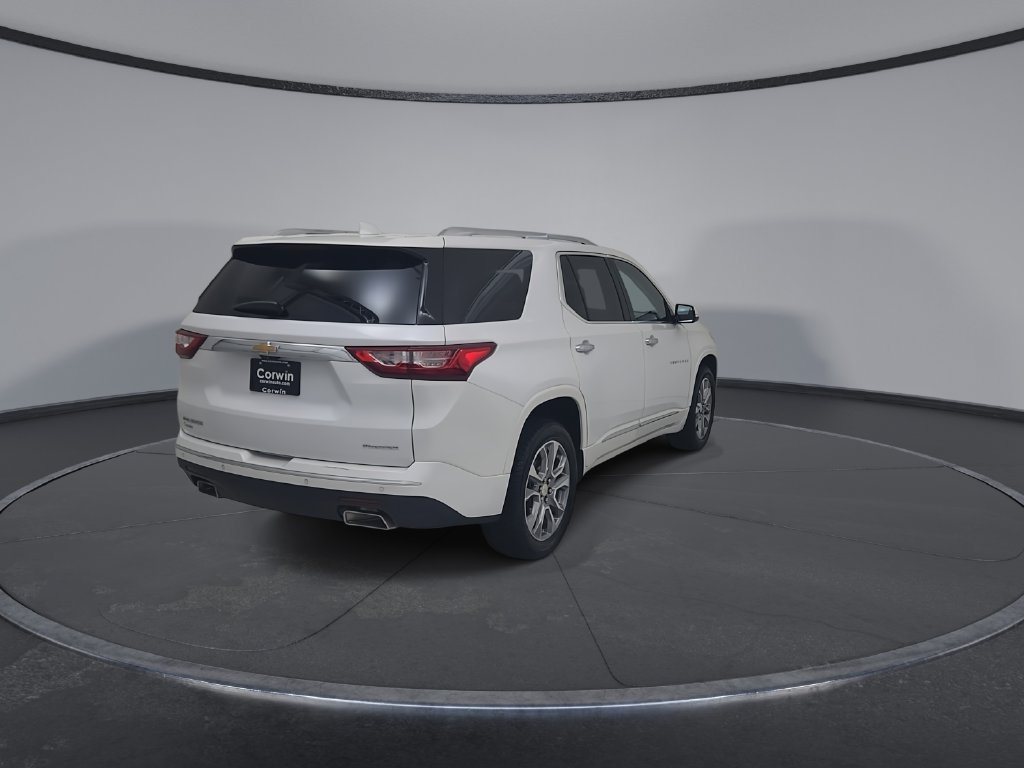 Used 2019 Chevrolet Traverse Premier w/ Driver Confidence II Package FWD image 15