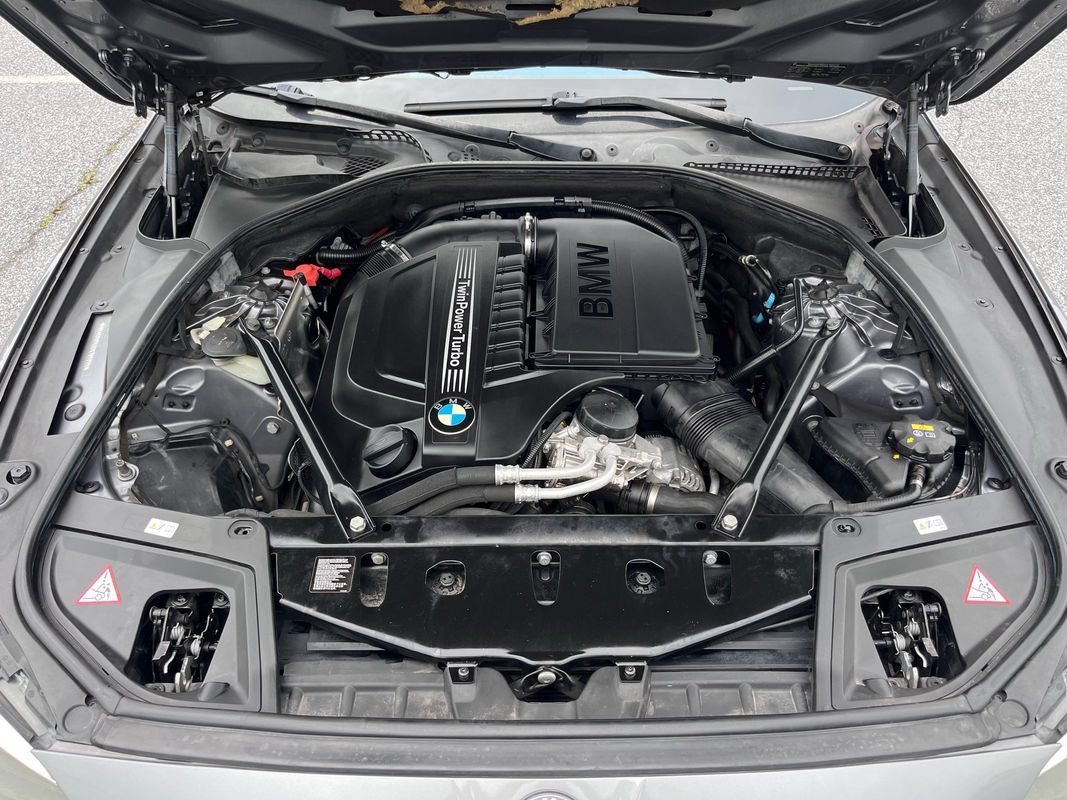 Used 2016 BMW 535i Sedan RWD image 25