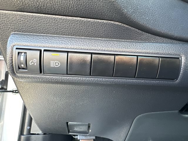 Certified 2025 Toyota Corolla XSE FWD image 35