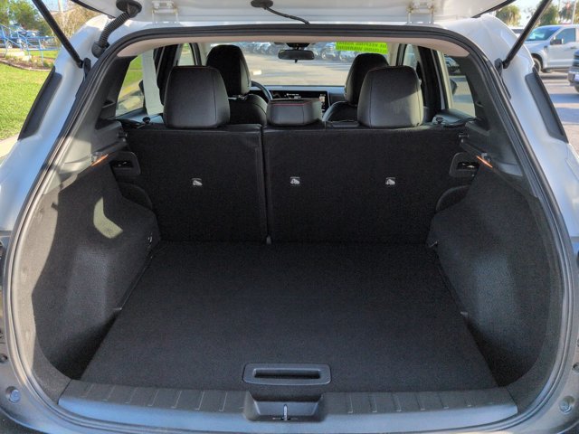Used 2026 Nissan Kicks SR w/ SR Premium Package FWD image 12