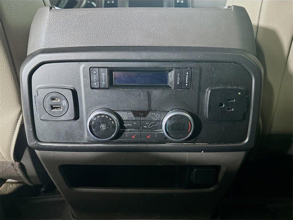 Used 2021 Ford Expedition Limited image 22