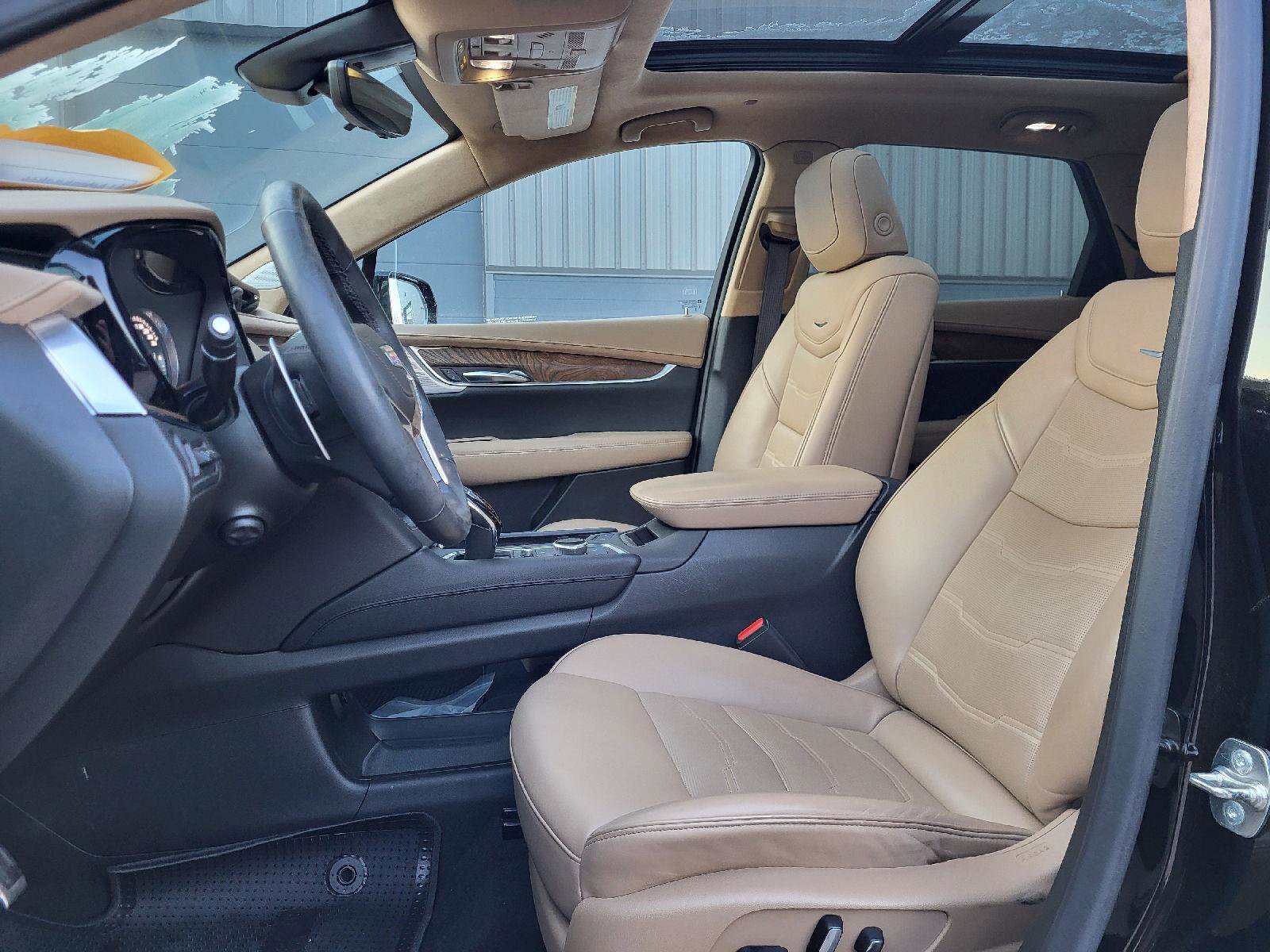 Used 2024 Cadillac XT5 Sportv image 9