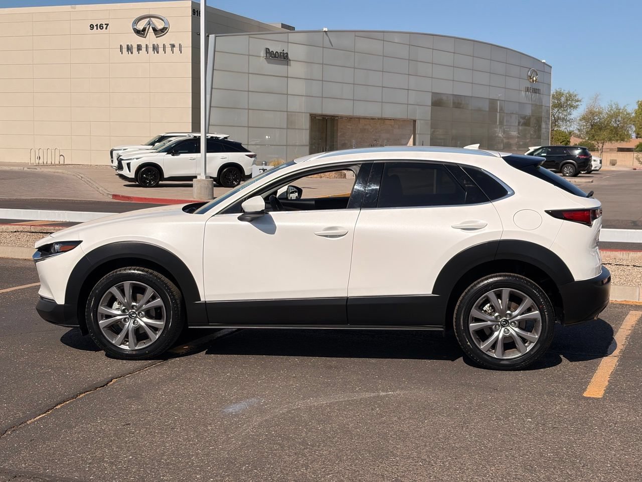 Used 2020 MAZDA CX-30 AWD w/ Premium Package image 3