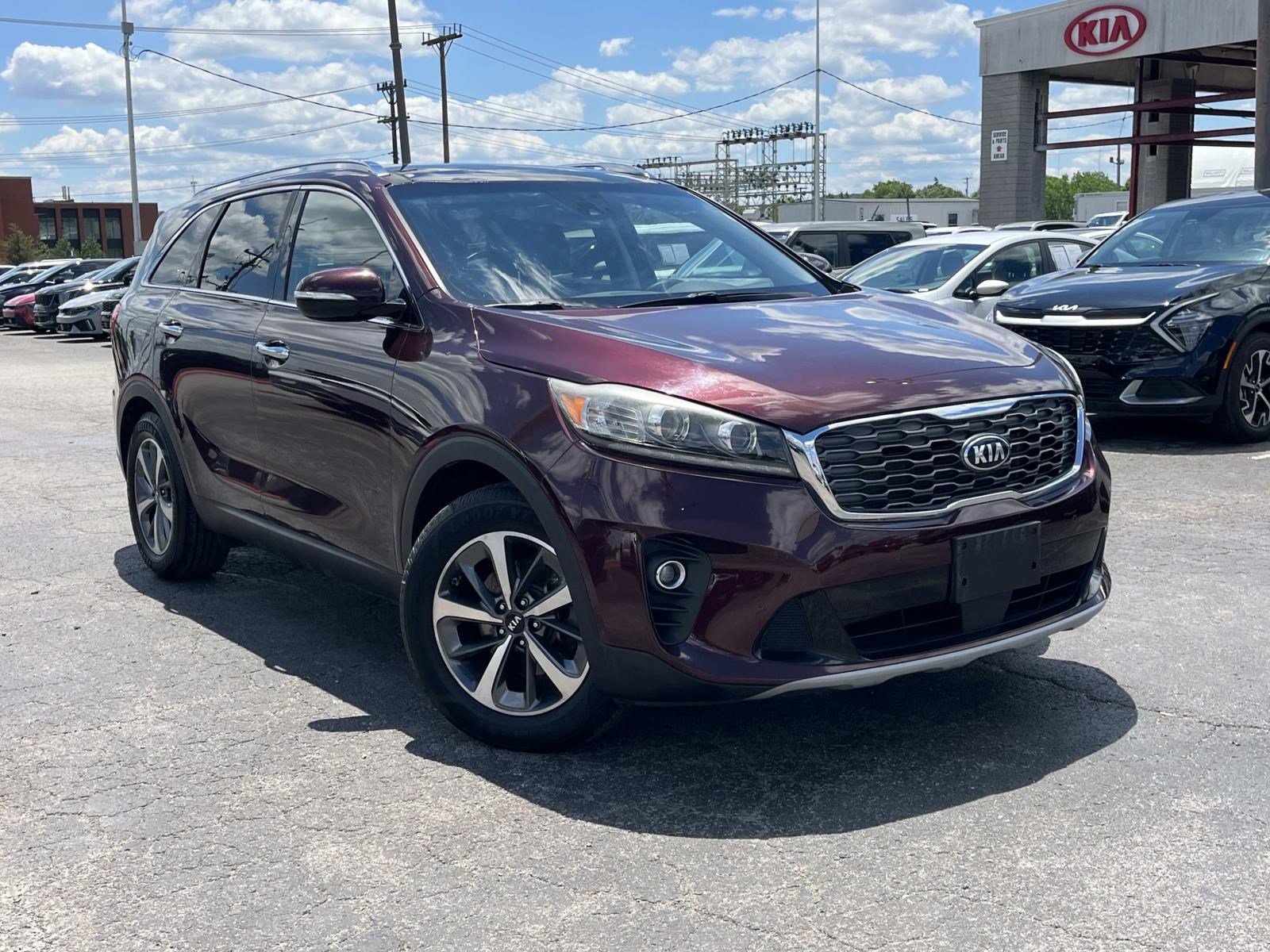 Used 2019 Kia Sorento EX w/ EX Touring Package FWD image 1