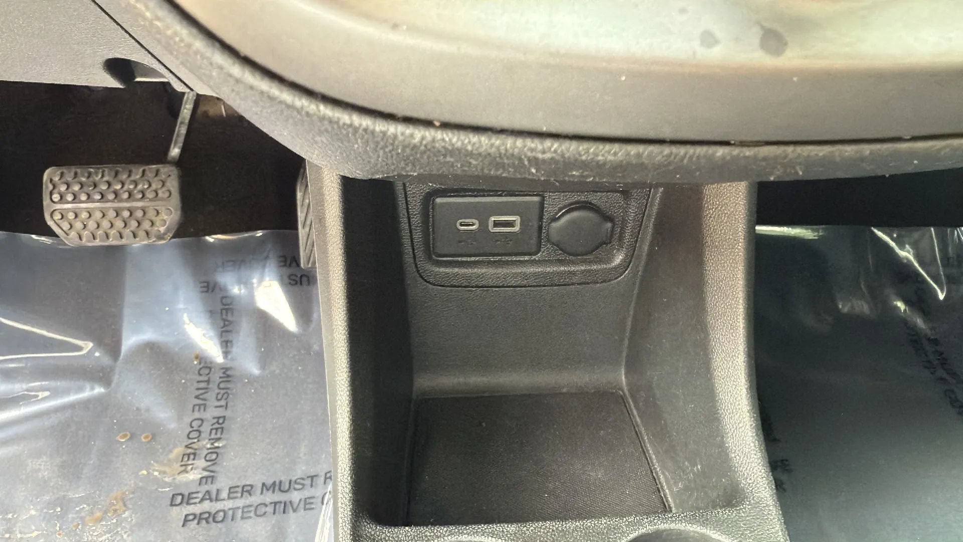 Used 2021 Chevrolet Spark LT FWD image 36