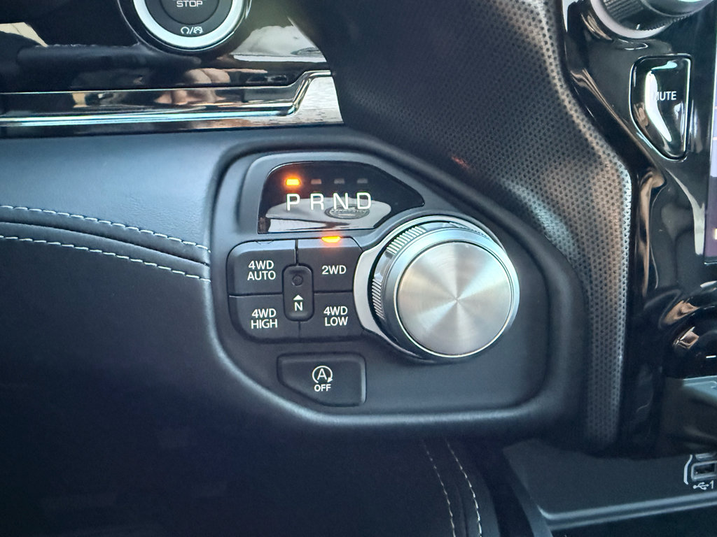 Used 2026 RAM 1500 Limited AWD/4WD image 21