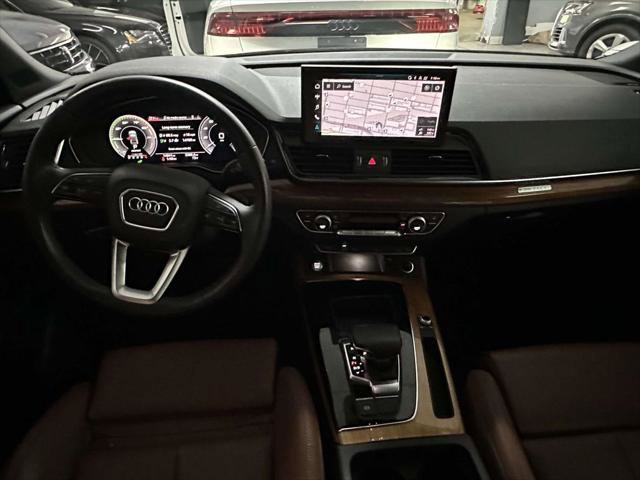 Used 2023 Audi Q5 e Premium Plus w/ Premium Plus Package AWD/4WD image 14