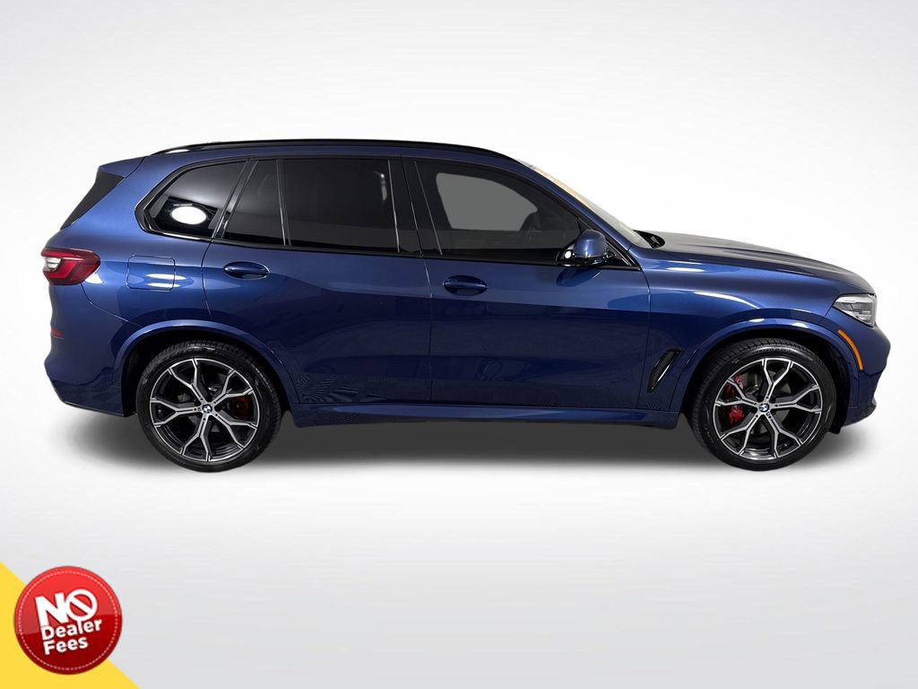 Used 2022 BMW X5 sDrive40i w/ M Sport Package RWD image 2
