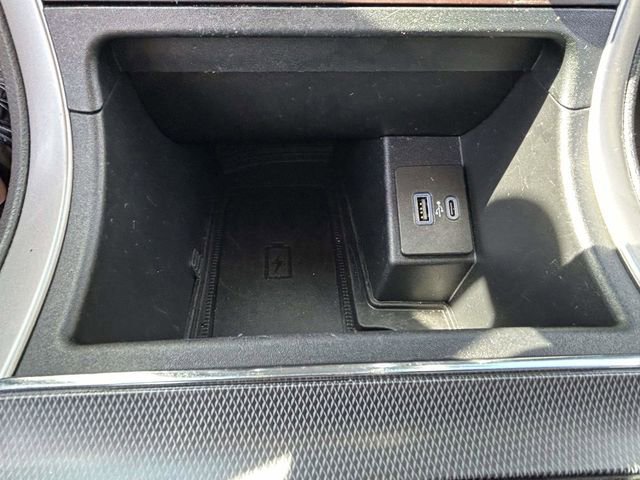 Used 2021 Ford Edge SEL w/ Convenience Package image 19