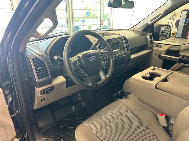 Used 2017 Ford F150 XLT AWD/4WD image 22