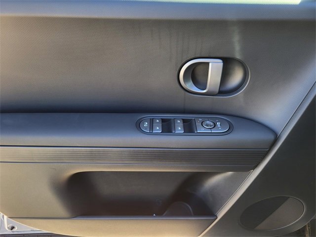 New 2026 Hyundai Ioniq 5 SEL image 12