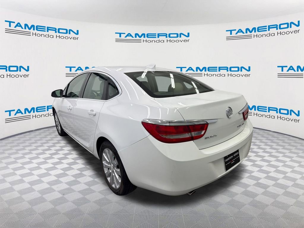Used 2015 Buick Verano FWD image 3