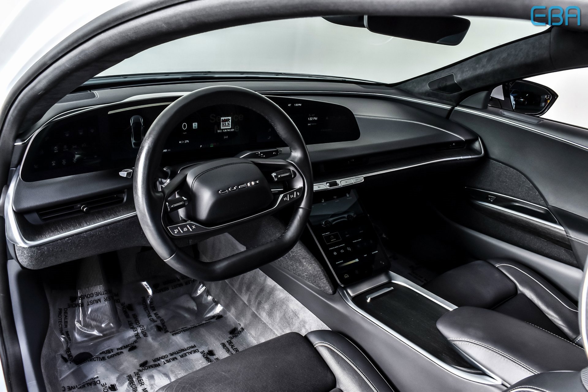 Used 2024 Lucid Air Touring image 16