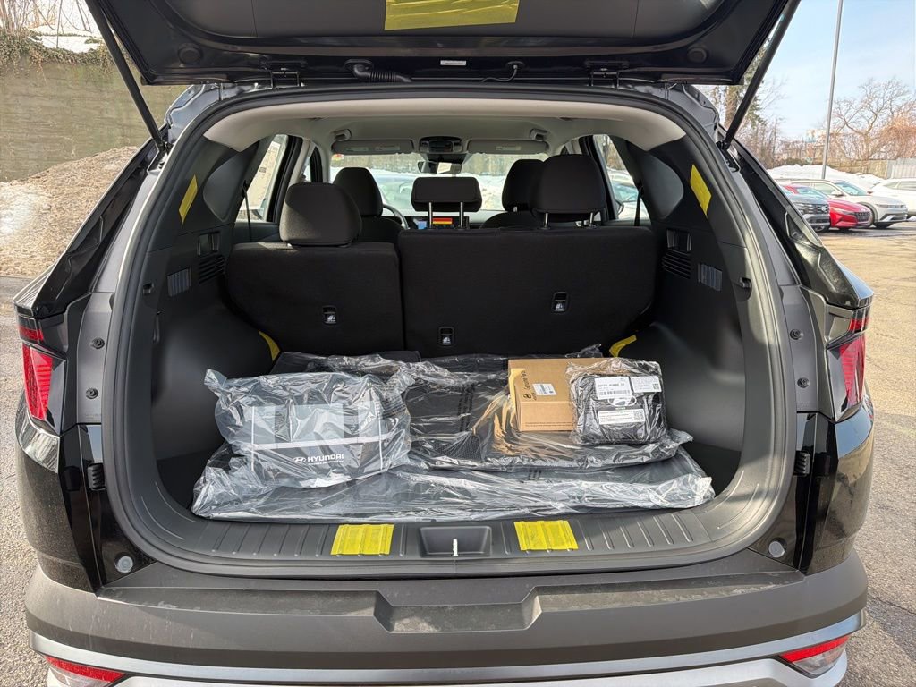 New 2026 Hyundai Tucson Blue SE AWD/4WD image 12