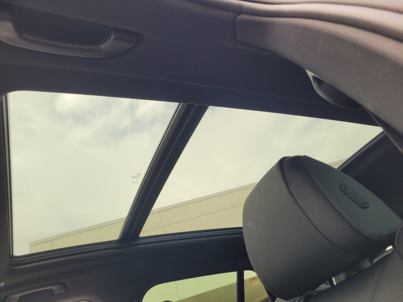 New 2026 BMW X5 xDrive50e w/ M Sport Package image 20