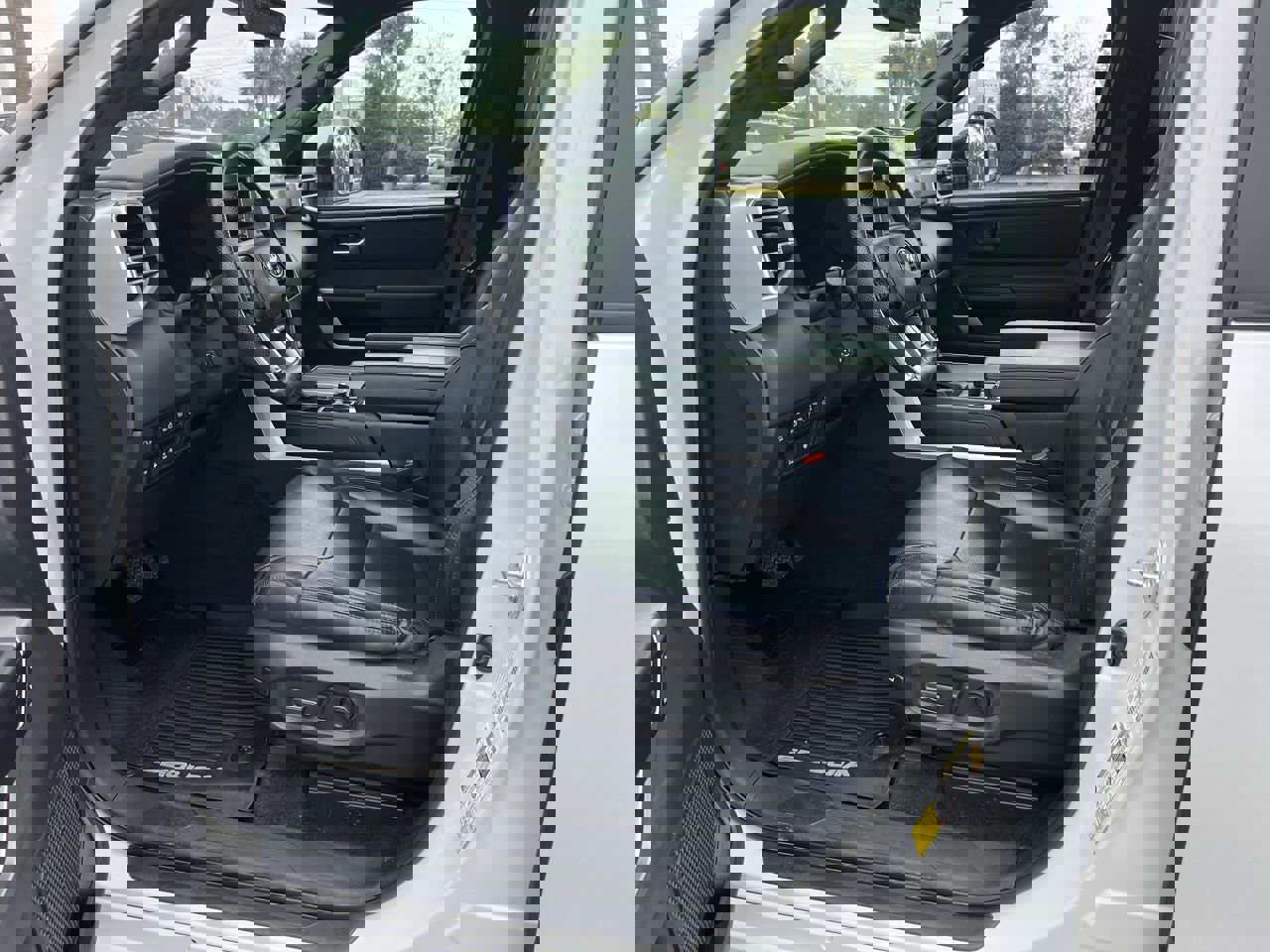 Used 2024 Toyota Sequoia Platinum image 16