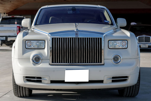Used 2012 Rolls-Royce Phantom Sedan RWD image 13