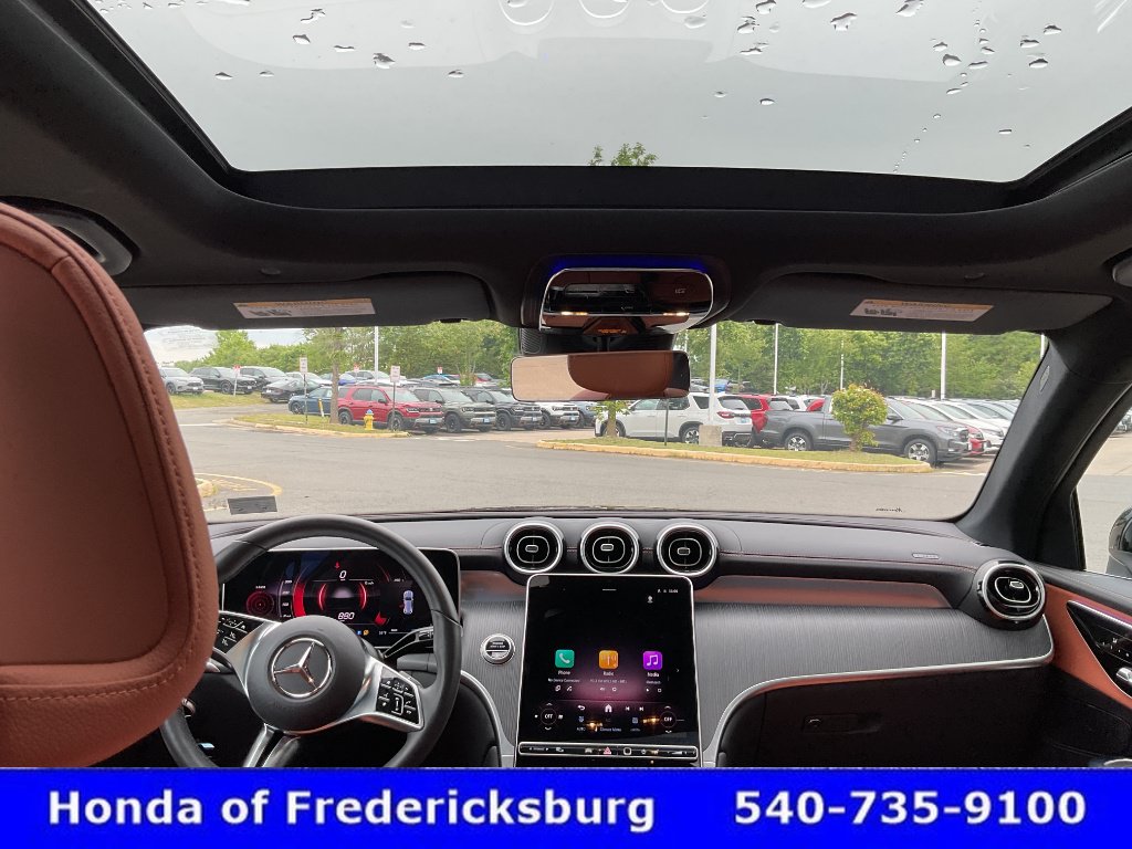 Used 2025 Mercedes-Benz GLC 300 4MATIC image 44