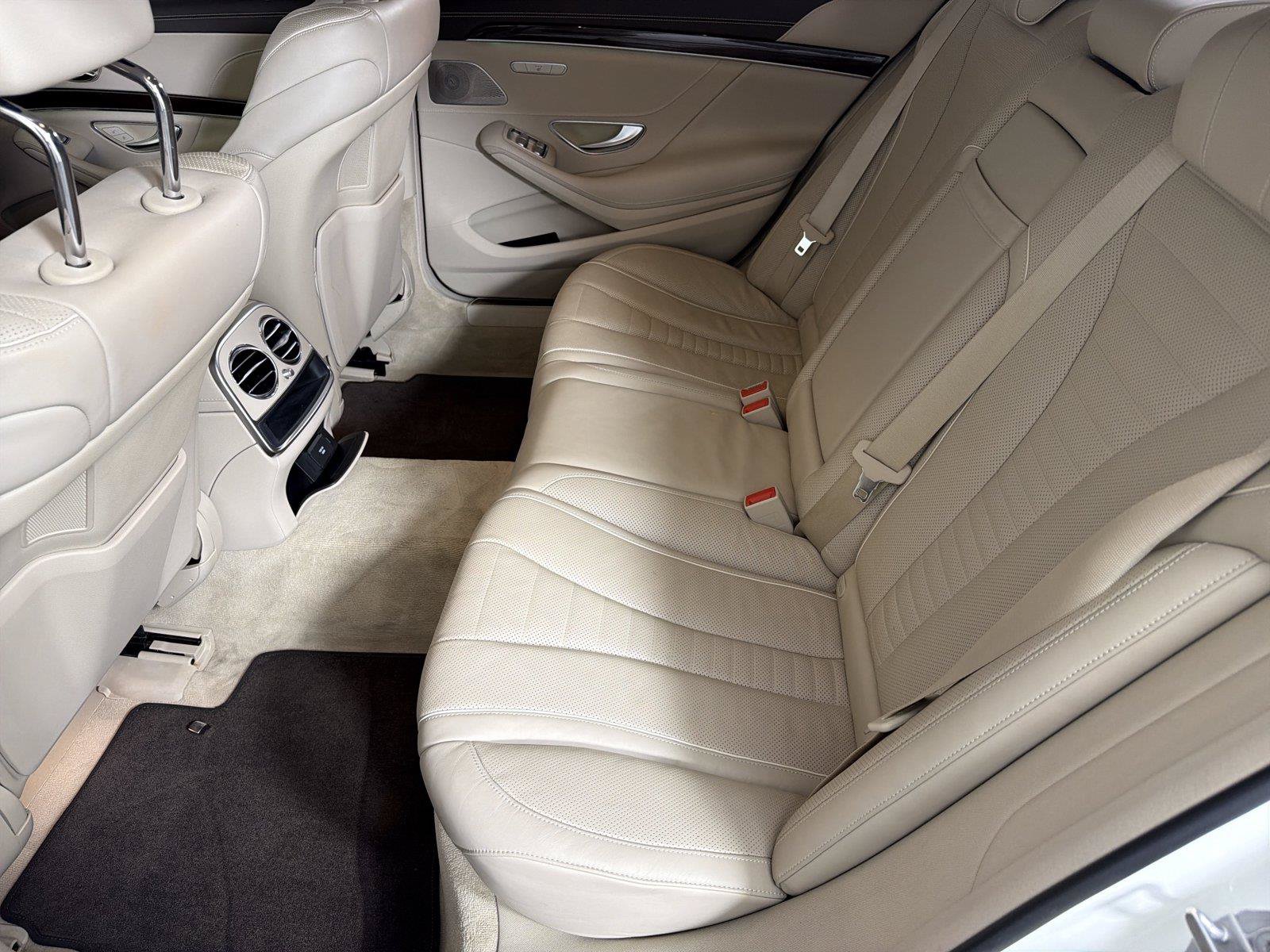 Used 2020 Mercedes-Benz S 560 Sedan image 19