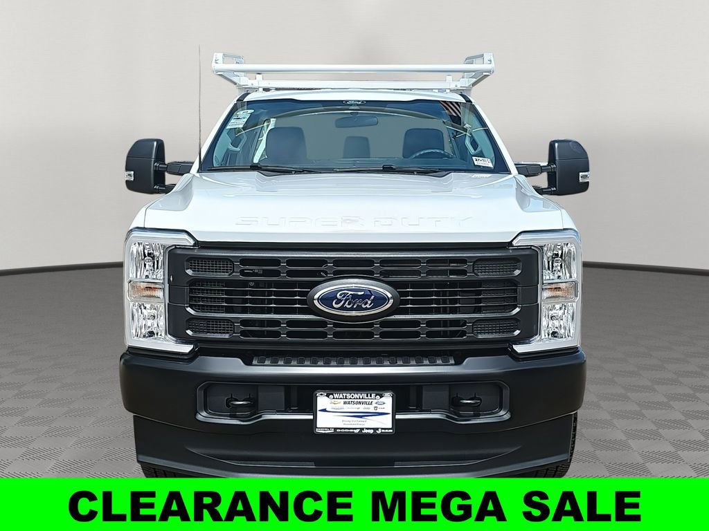 New 2025 Ford F250 XL w/ FX4 Off-Road Package image 8