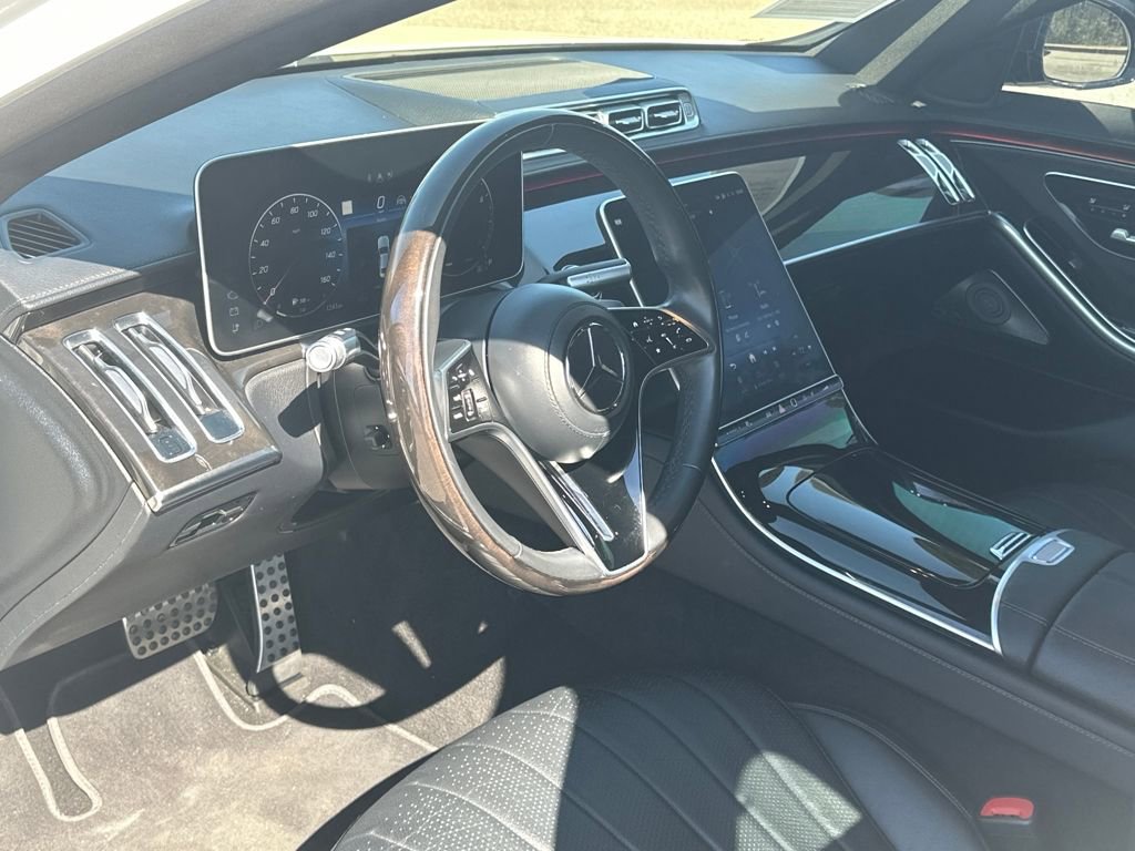 Certified 2023 Mercedes-Benz S 500 4MATIC w/ AMG Line image 18