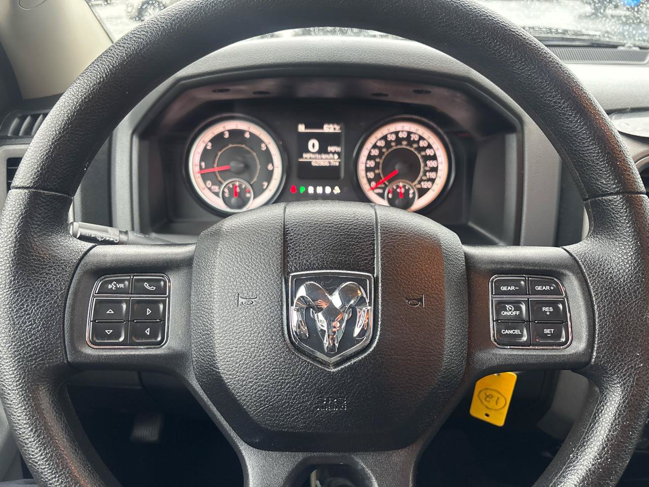 Used 2017 RAM 1500 ST AWD/4WD image 12